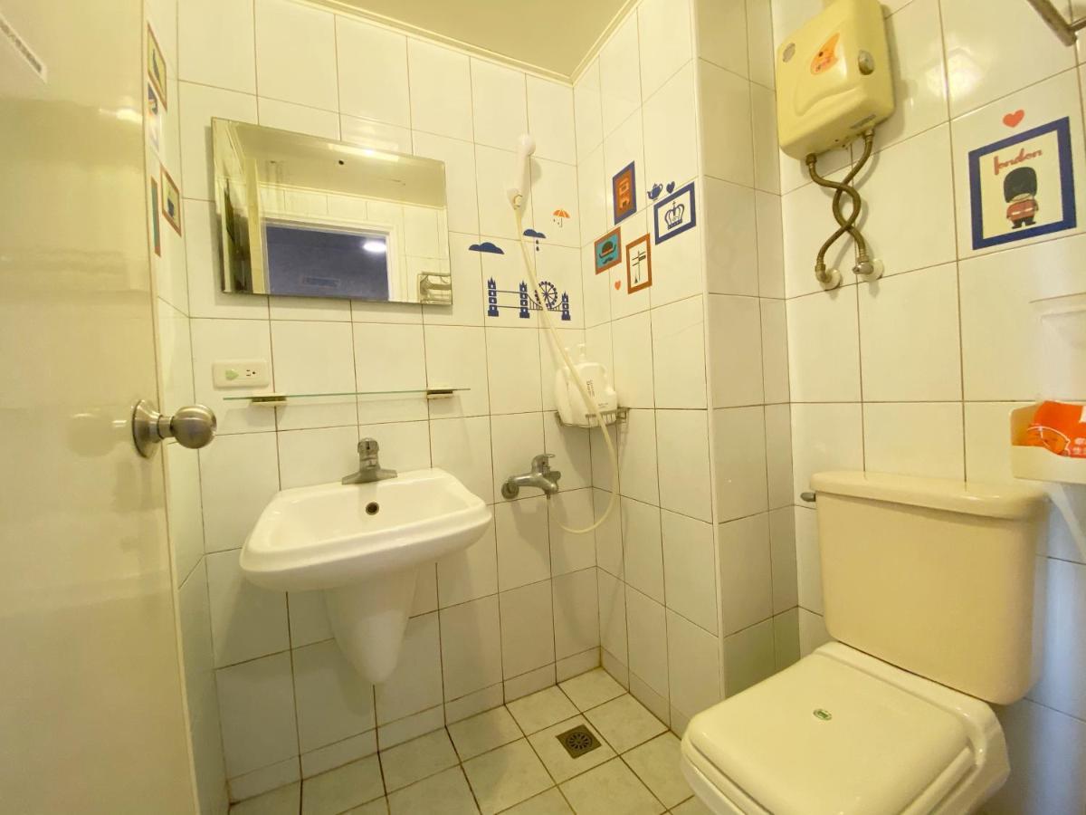 Apartamento Fengjia 101 Taichung Exterior foto
